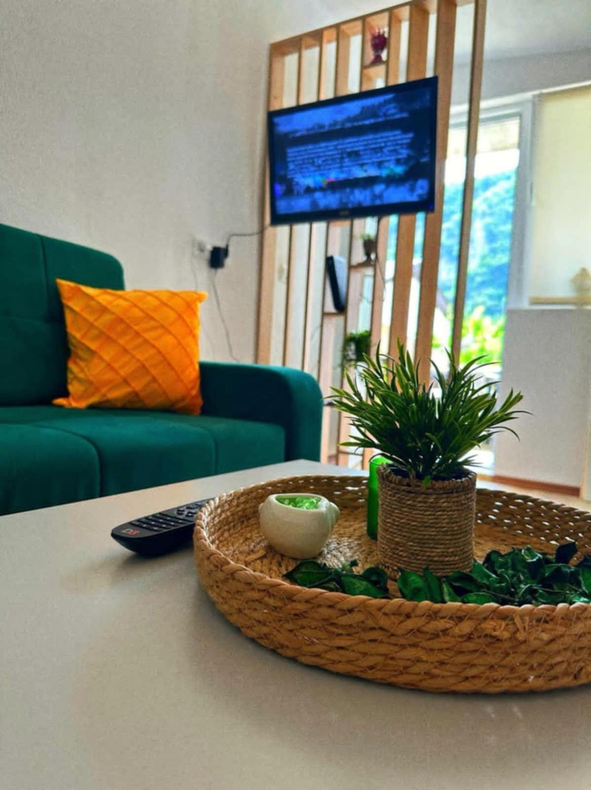 Apartman Eden Яйце Екстериор снимка