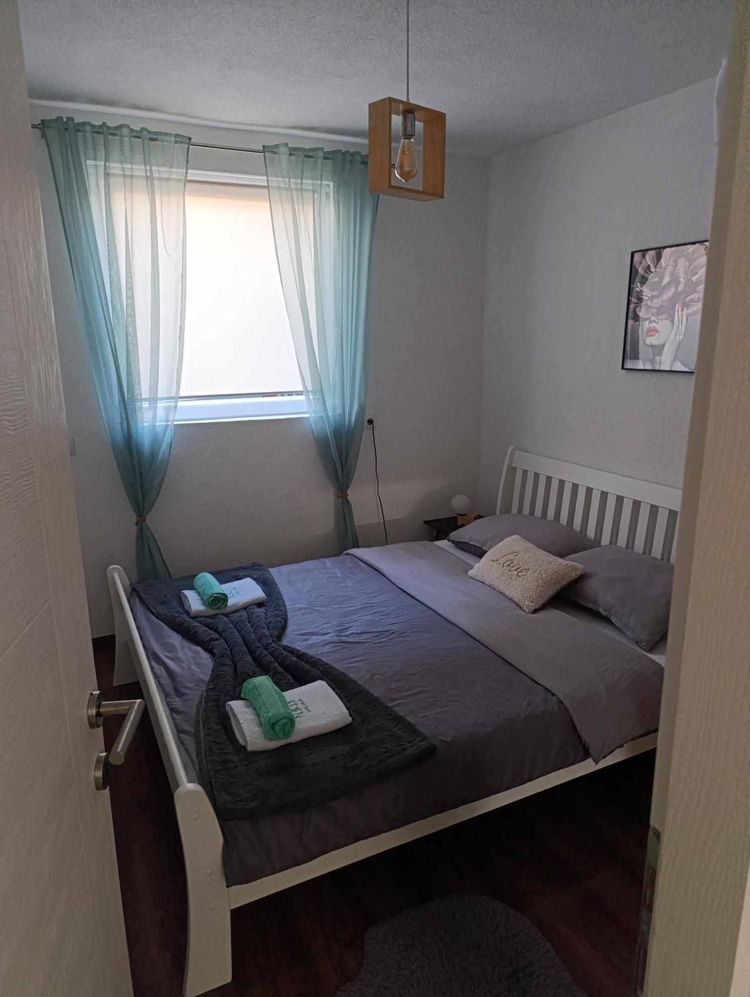 Apartman Eden Яйце Екстериор снимка